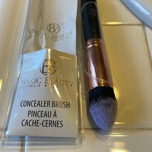 NEW!! Bazic Beauty Contour Concealer Brush